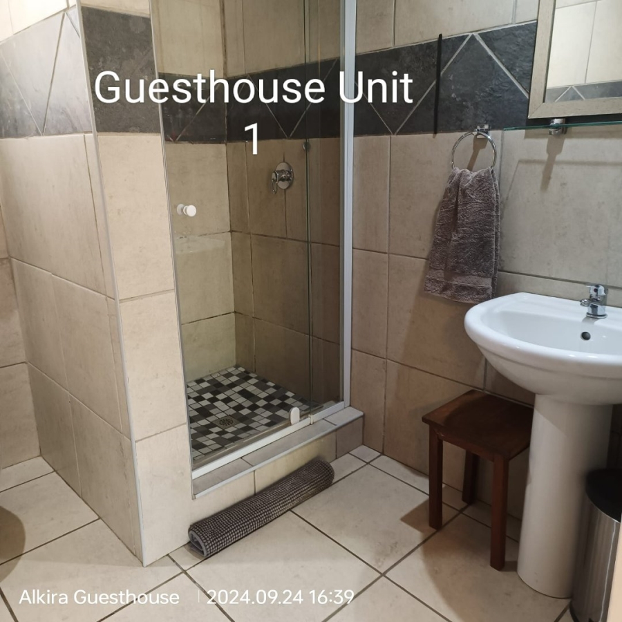 7 Bedroom Property for Sale in Universitas Free State